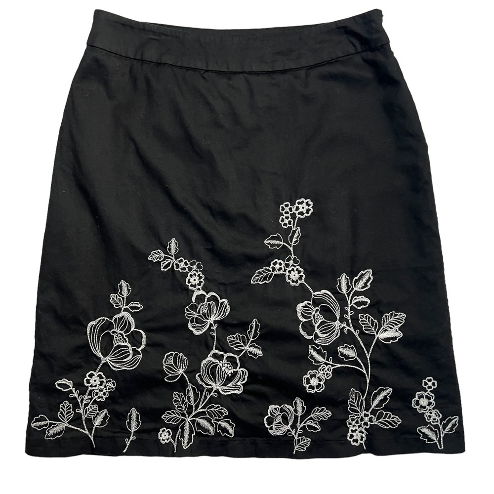 🖤 Covington Embroidered Black White Lined Zip Up Floral A-Line Skirt